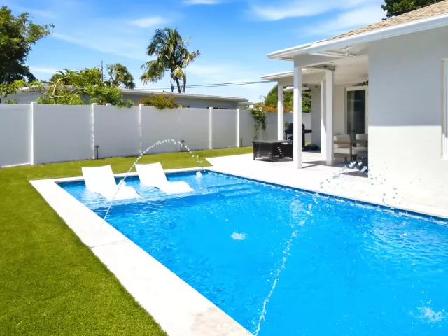 Продажа дома по адресу 398 NE 23rd Street - фото 9395185