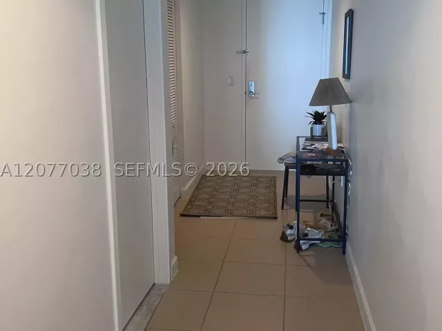 Квартира в аренду номер3702 - фото 9386663
