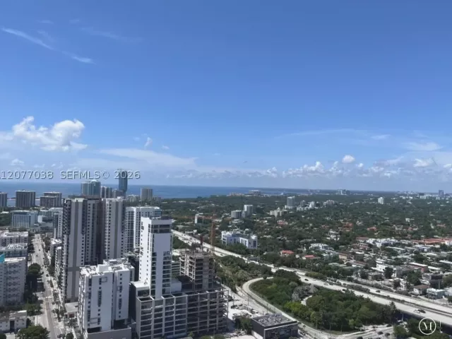 Квартира в аренду номер3702 - фото 9386652