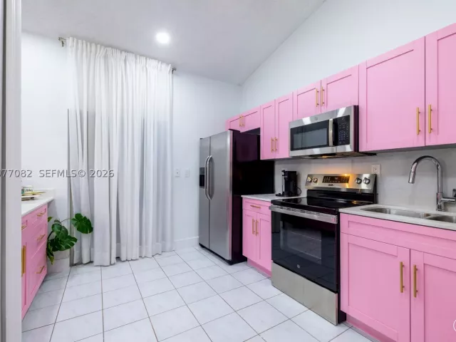 Продажа дома по адресу 13540 SW 180th Ter - фото 9385516