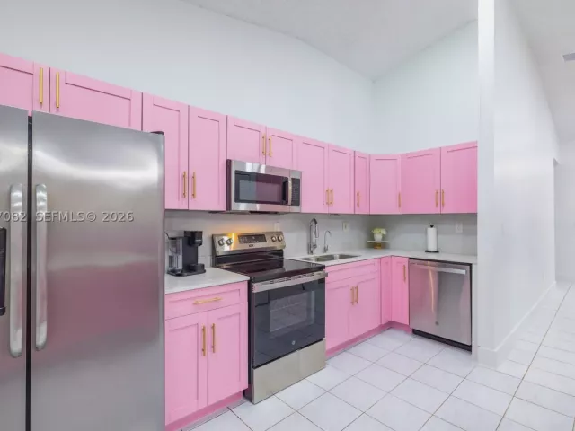 Продажа дома по адресу 13540 SW 180th Ter - фото 9385518