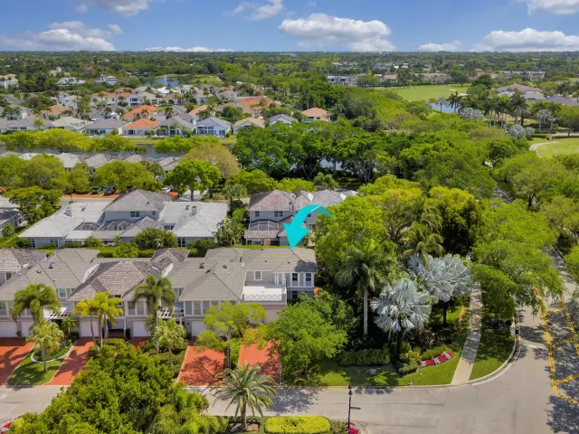 Продажа дома по адресу 5600 Cambridge Boulevard - фото 9383584