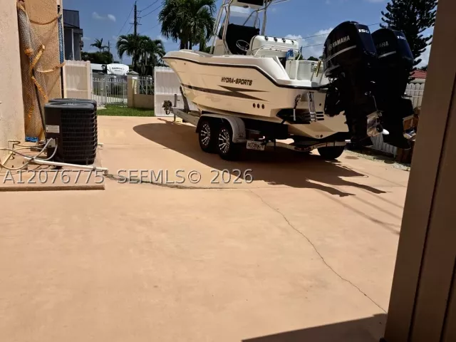 Продажа дома по адресу 13904 SW 18th Ter - фото 9393991