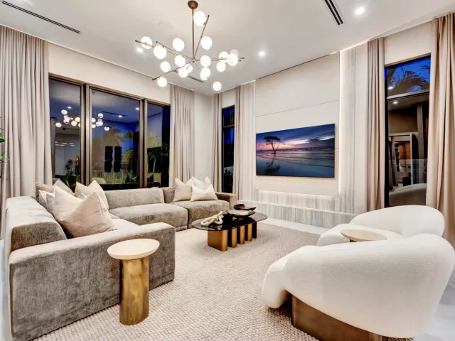 Продажа дома по адресу 748 NE 72nd Street - фото 9384309