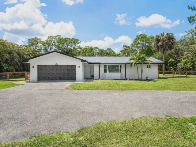 Продажа дома по адресу 4619 Coconut Boulevard - фото 9384939