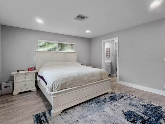 Продажа дома по адресу 4619 Coconut Boulevard - фото 9384957