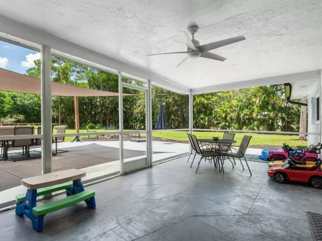 Продажа дома по адресу 4619 Coconut Boulevard - фото 9384962