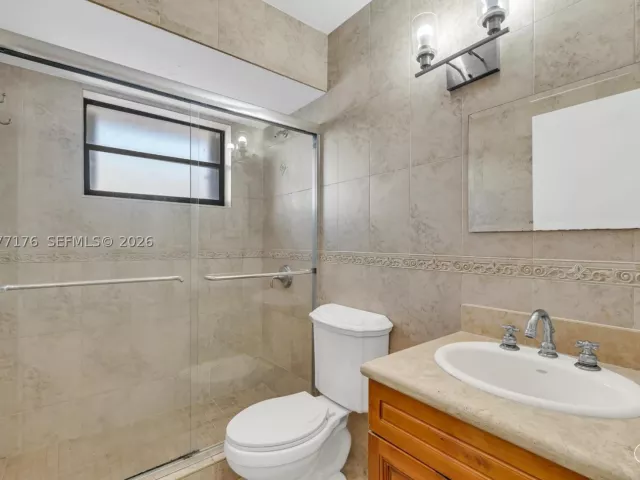 Продажа дома по адресу 9911 SW 136th Ct - фото 9386393