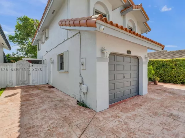 Продажа дома по адресу 9911 SW 136th Ct - фото 9386358
