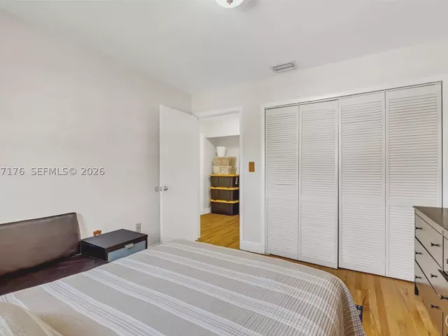 Продажа дома по адресу 9911 SW 136th Ct - фото 9386394