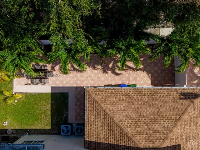 Продажа дома по адресу 2801 N 38th Ave - фото 9386846