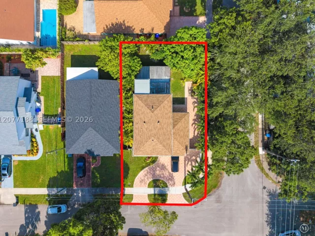 Продажа дома по адресу 2801 N 38th Ave - фото 9386847
