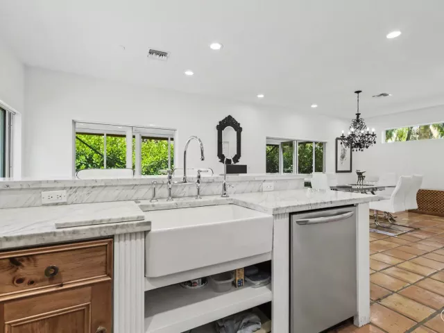 Продажа дома по адресу 7419 Panache Way - фото 9386319