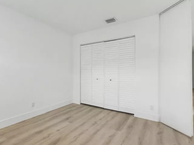 Продажа дома по адресу 7419 Panache Way - фото 9386346