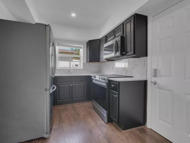 Продажа дома по адресу 2517 Rodman Street - фото 9387876