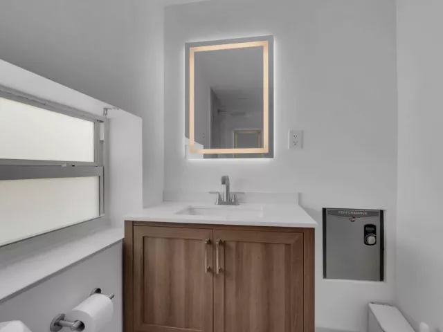 Продажа дома по адресу 2517 Rodman Street - фото 9387883