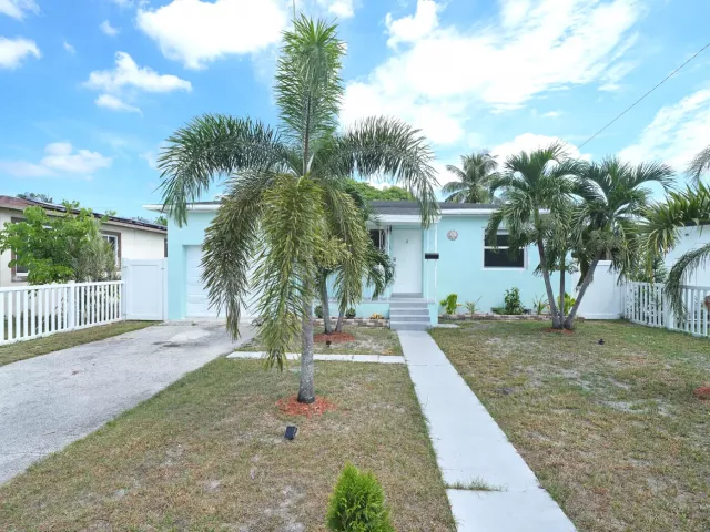 Продажа дома по адресу 2517 Rodman Street - фото 9387867