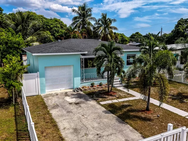Продажа дома по адресу 2517 Rodman Street - фото 9387895