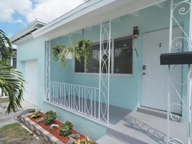 Продажа дома по адресу 2517 Rodman Street - фото 9387869