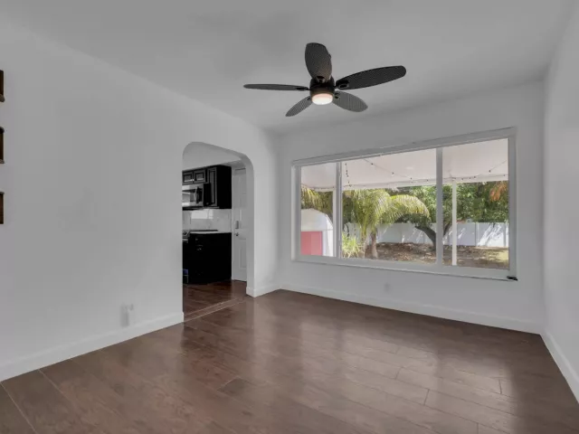 Продажа дома по адресу 2517 Rodman Street - фото 9387874