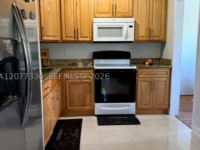 Продажа дома по адресу 4289 NW 5th St - фото 9387800