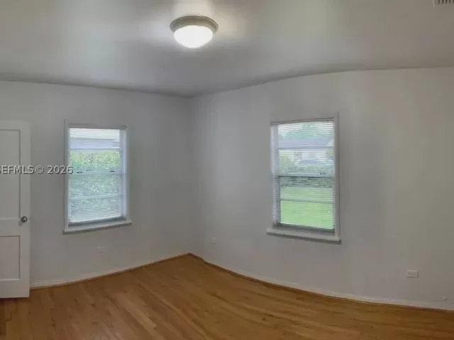 Продажа дома по адресу 4289 NW 5th St - фото 9387809