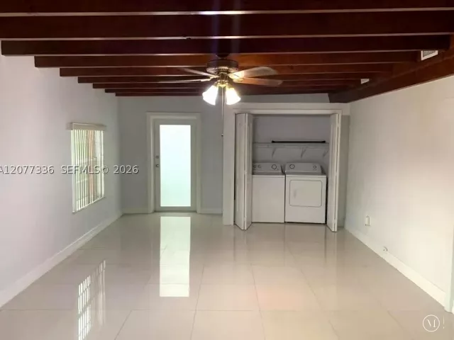 Продажа дома по адресу 4289 NW 5th St - фото 9387811