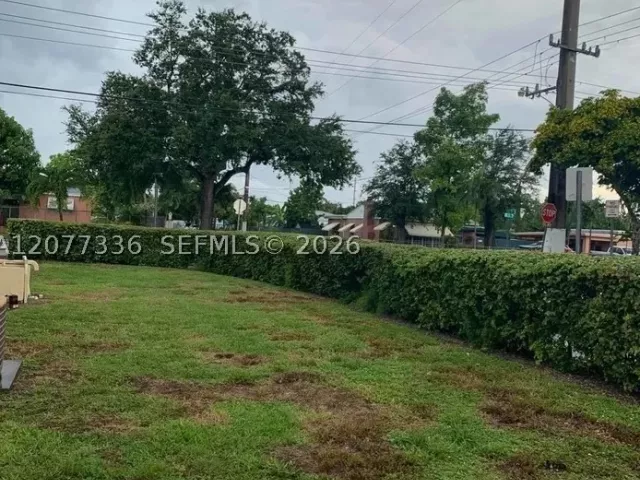 Продажа дома по адресу 4289 NW 5th St - фото 9387816