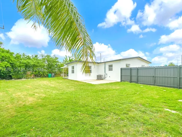 Продажа дома по адресу 28740 SW 143rd Ct - фото 9389283