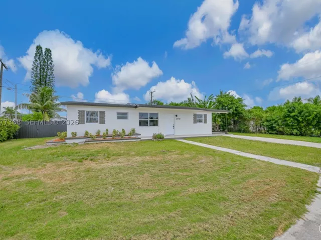 Продажа дома по адресу 28740 SW 143rd Ct - фото 9389274