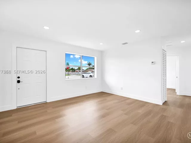 Продажа дома по адресу 28740 SW 143rd Ct - фото 9389292