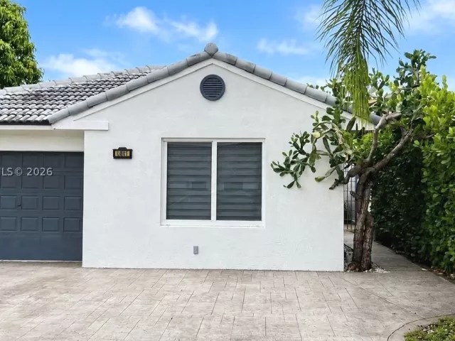 Продажа дома по адресу 5861 SW 149th Ct - фото 9389385