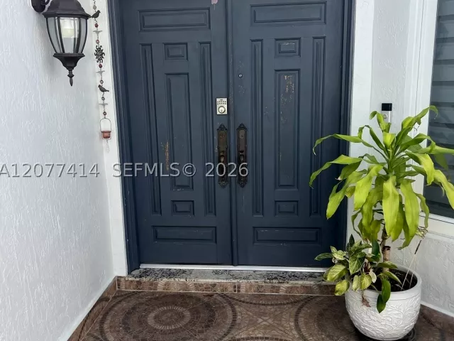 Продажа дома по адресу 5861 SW 149th Ct - фото 9389386