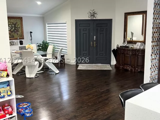 Продажа дома по адресу 5861 SW 149th Ct - фото 9389391