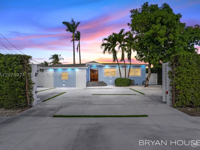 Продажа дома по адресу 3341 NW 20th St - фото 9395986