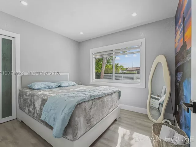 Продажа дома по адресу 3341 NW 20th St - фото 9396008