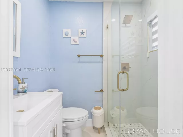 Продажа дома по адресу 3341 NW 20th St - фото 9396010