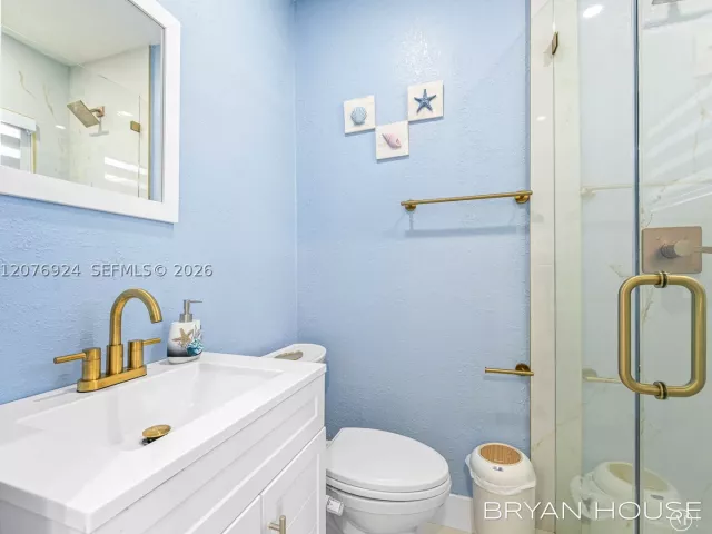 Продажа дома по адресу 3341 NW 20th St - фото 9396011