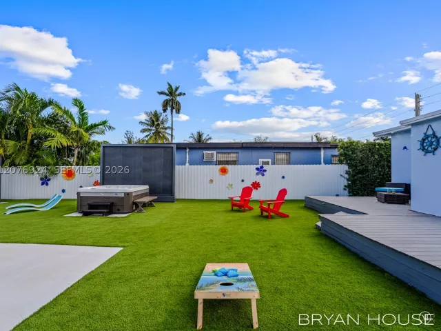 Продажа дома по адресу 3341 NW 20th St - фото 9396022