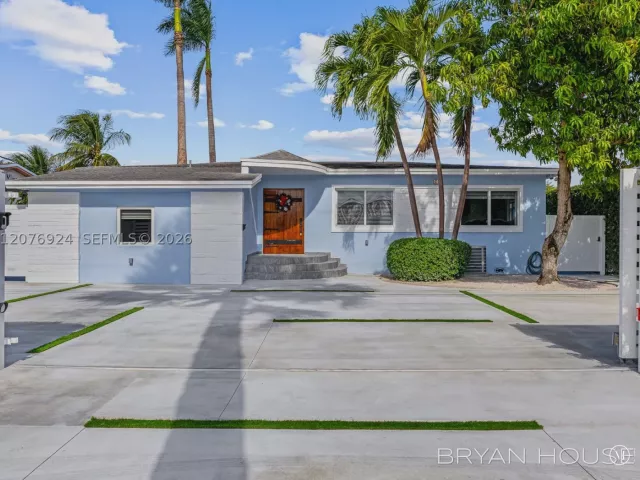 Продажа дома по адресу 3341 NW 20th St - фото 9396054