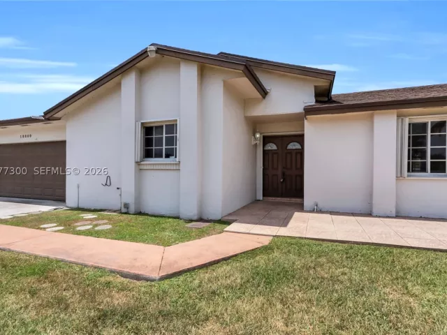 Продажа дома по адресу 18600 SW 127th Pl - фото 9394009