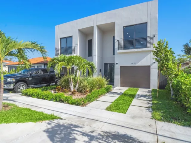 Продажа дома по адресу 1433 SW 20th St - фото 9393754