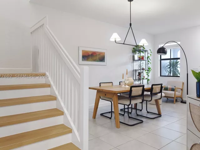 Продажа дома по адресу 23471 SW 129th Ave - фото 9393909