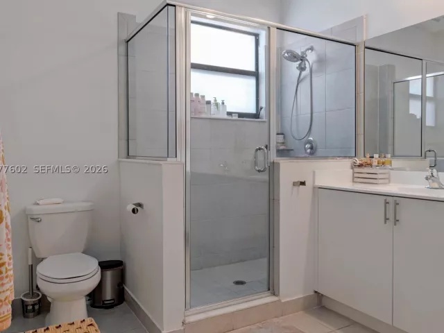 Продажа дома по адресу 23471 SW 129th Ave - фото 9393943