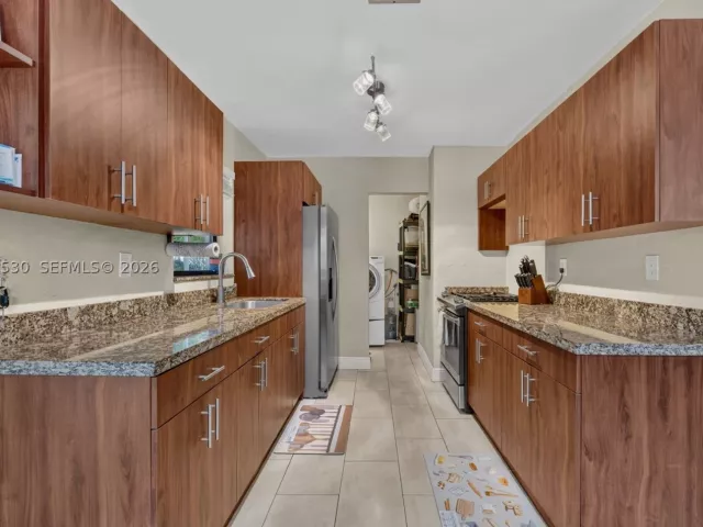 Продажа дома по адресу 19721 SW 114th Ct - фото 9391199