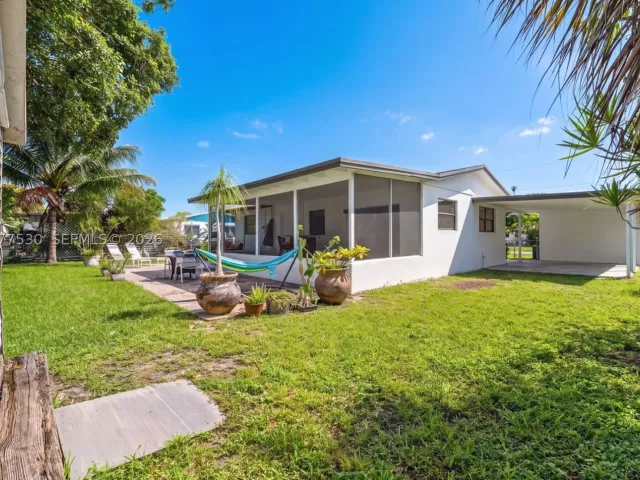 Продажа дома по адресу 19721 SW 114th Ct - фото 9391184