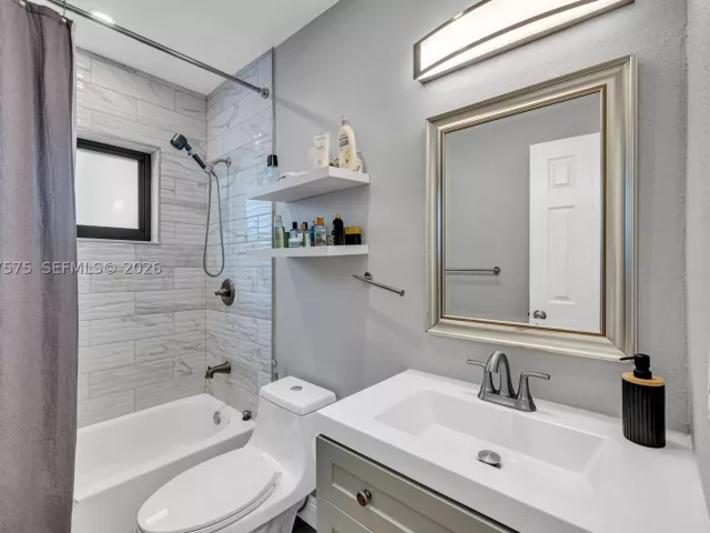 Продажа дома по адресу 12230 NW 22nd Ct - фото 9391091