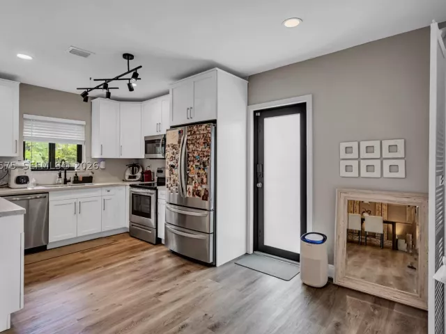 Продажа дома по адресу 12230 NW 22nd Ct - фото 9391095