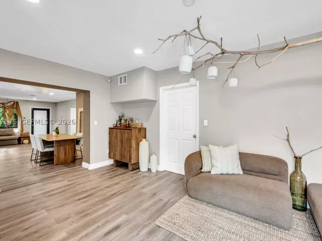 Продажа дома по адресу 12230 NW 22nd Ct - фото 9391103