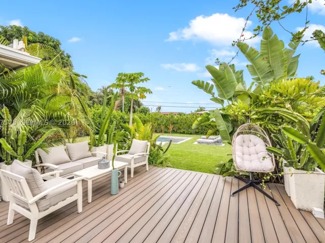 Продажа дома по адресу 12230 NW 22nd Ct - фото 9391106